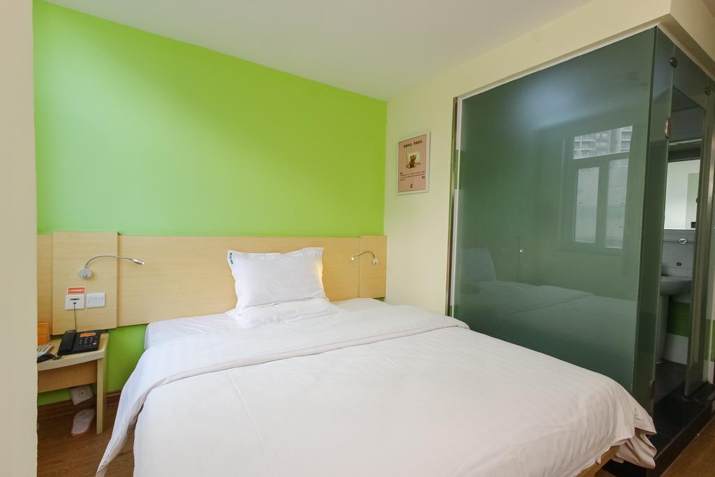 7Days Inn Guangzhou New Tianhe Park 外观 照片